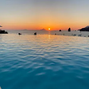 5* Szálloda Therasia Sea And - The Leading Of The World