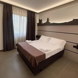 Palace Due Ponti 3*, Siena Itália