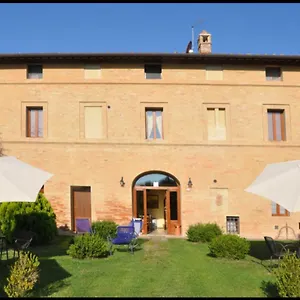 Fonte Dei Tufi 3*, Siena Itália